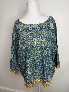 NWT MARKET PLACE Boho  Floral-Print Scoop Neck Women's Top in Teal and Mustard